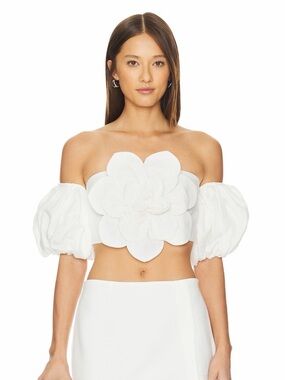 Yumi Kim Keira Flower Top in White!